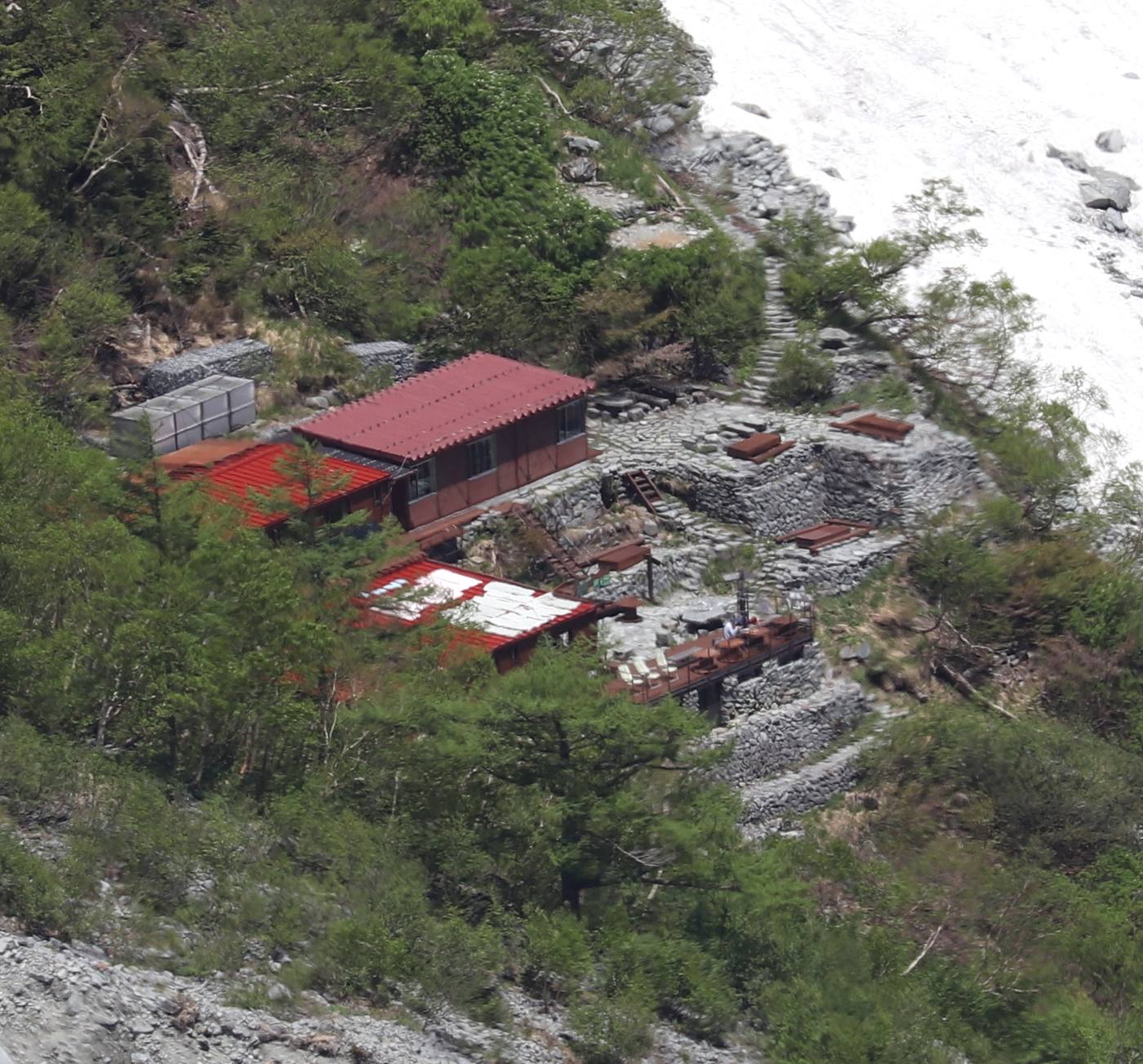 岳沢小屋