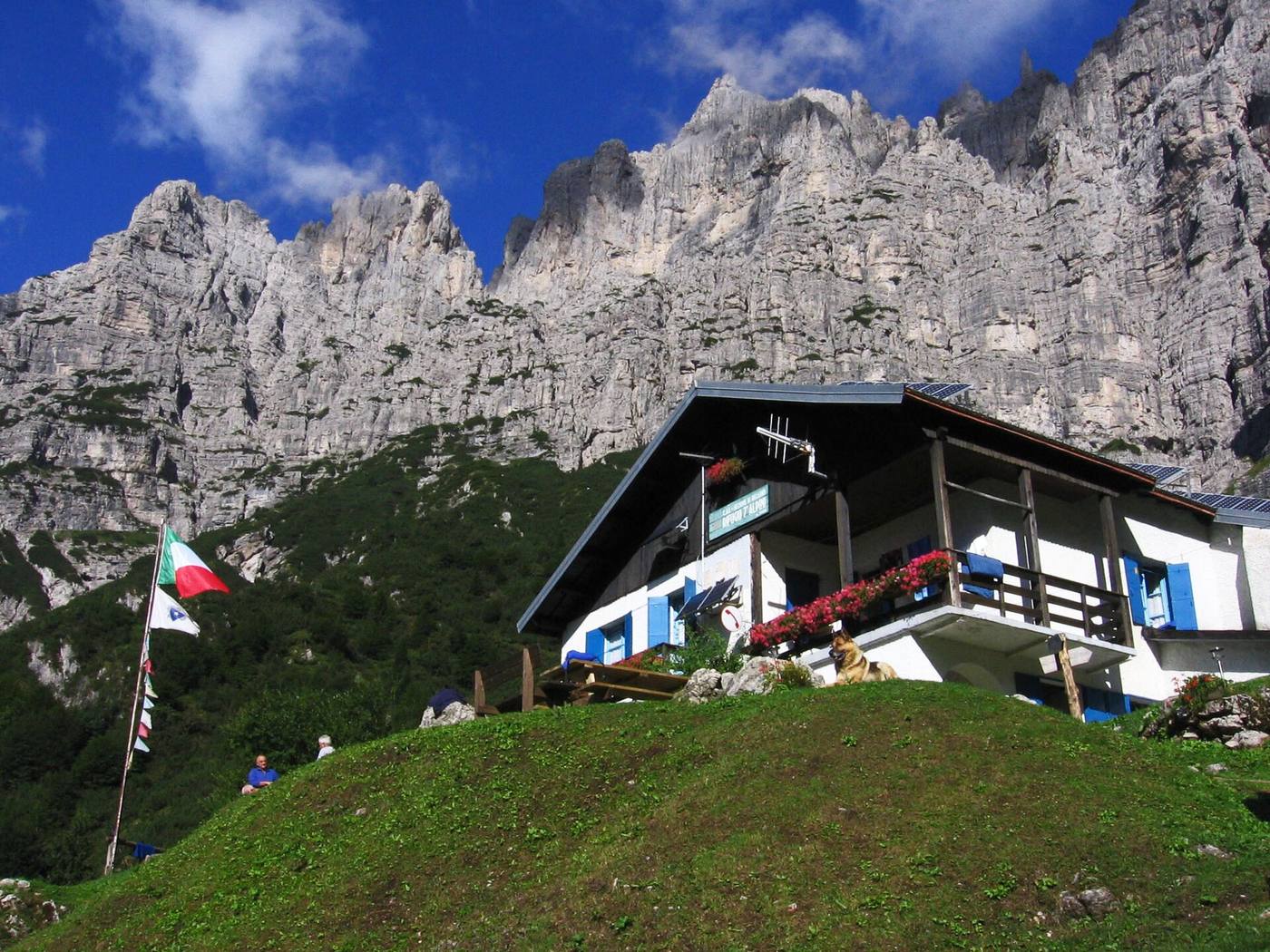 セッティモ・アルピーニ小屋