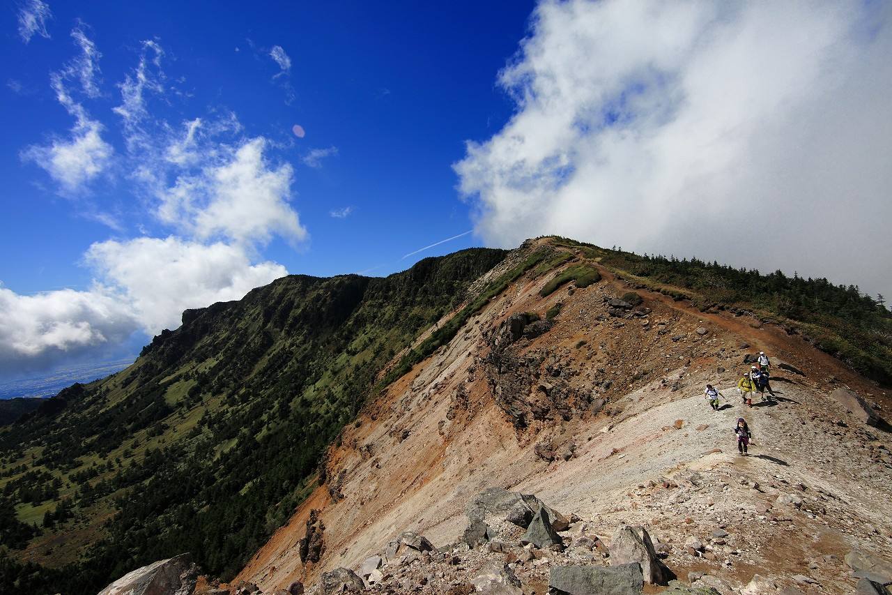 黒斑山の稜線
